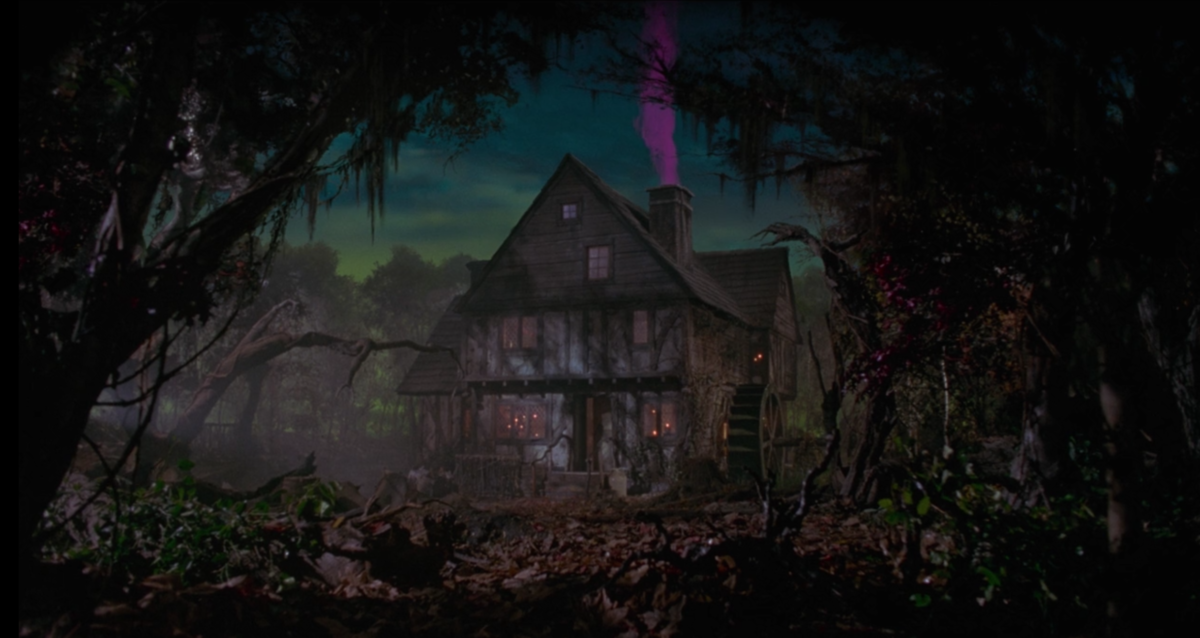 visit-the-filming-locations-from-hocus-pocus-pt-1-adventures-in-lindseyland